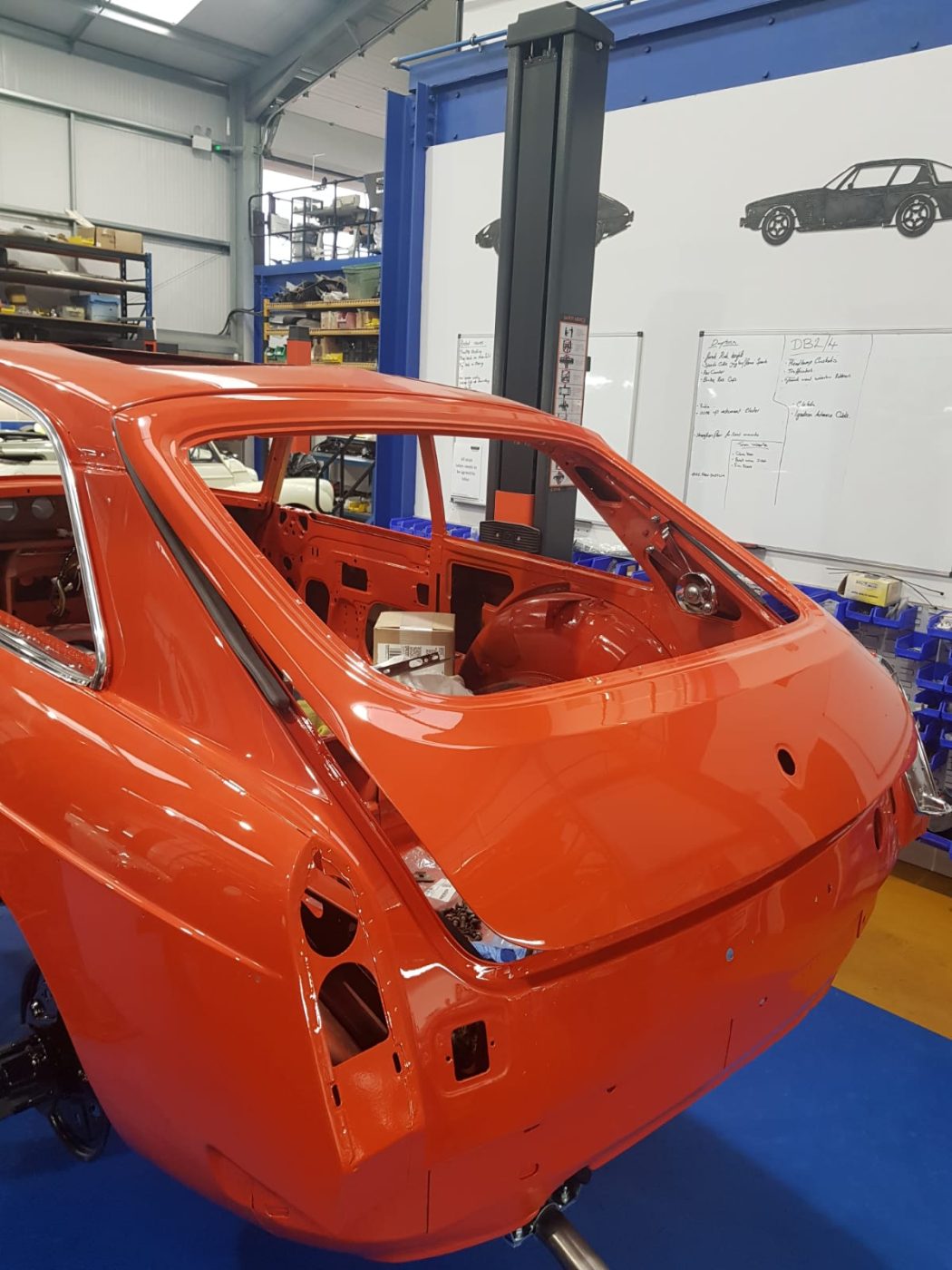 300822 1978 MG B GT Panels Back On 6 1