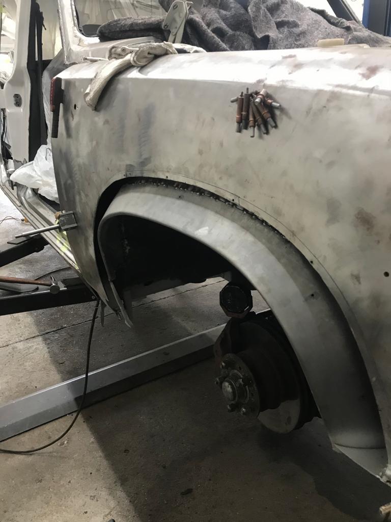 140922 Daimler DS420 Bodywork Fabrication 10 1