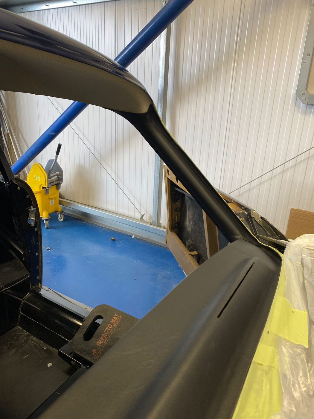 160922 1958 Jensen interior fitting 16 1