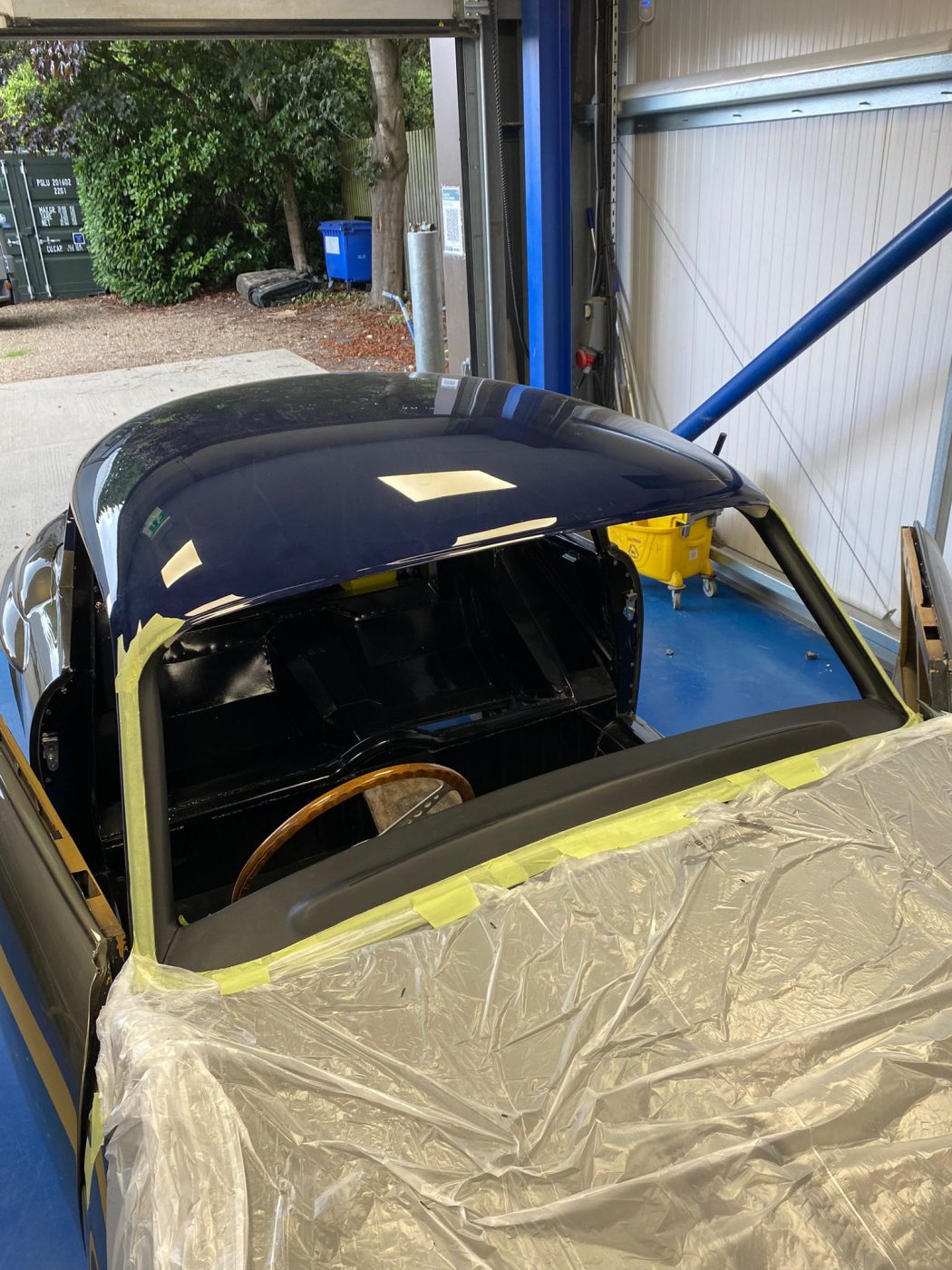 160922 1958 Jensen interior fitting 20 1