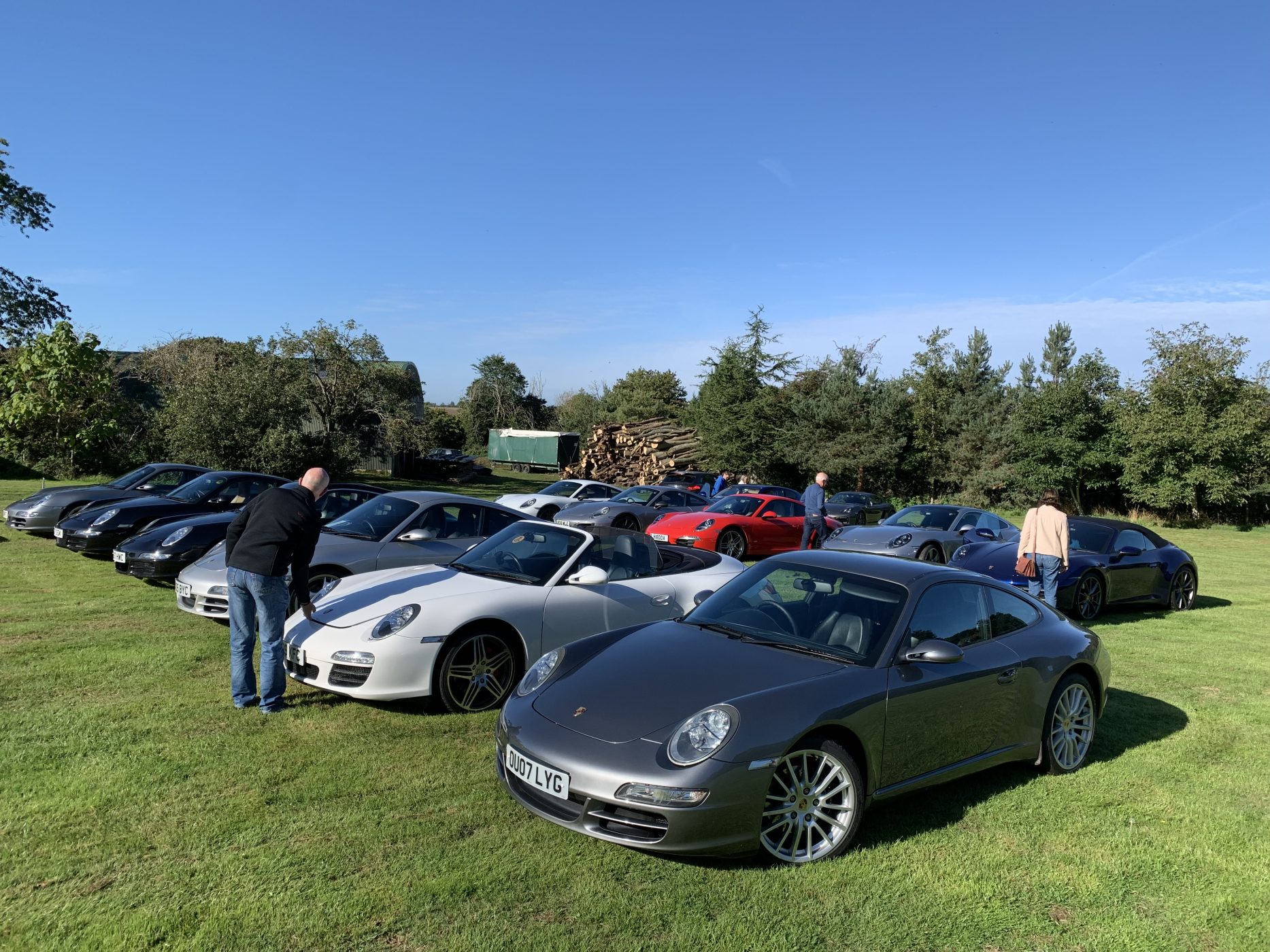 250922 Porsche Classics at the Castle Hedingham Castle 61 1 1