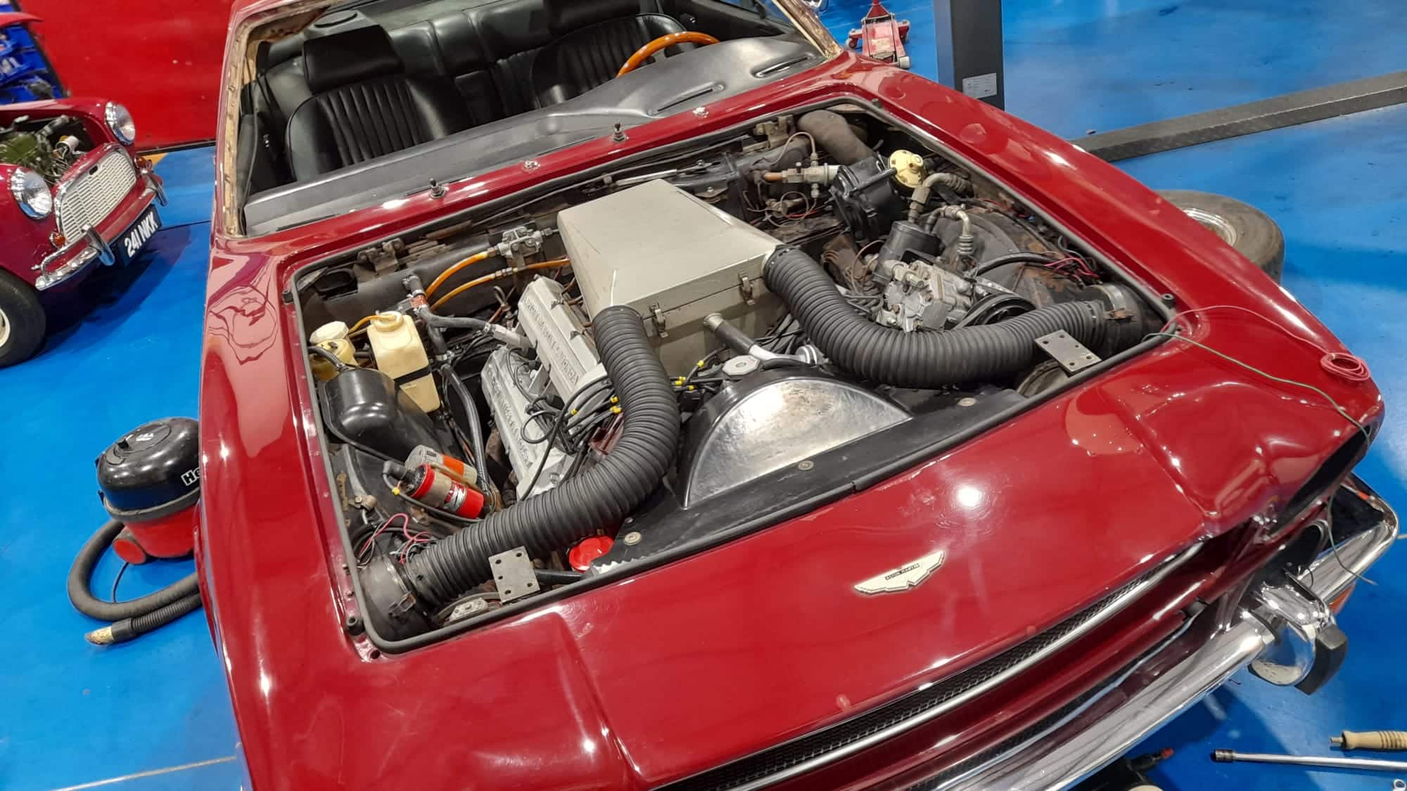 1976 Aston Martin AMV8 engine