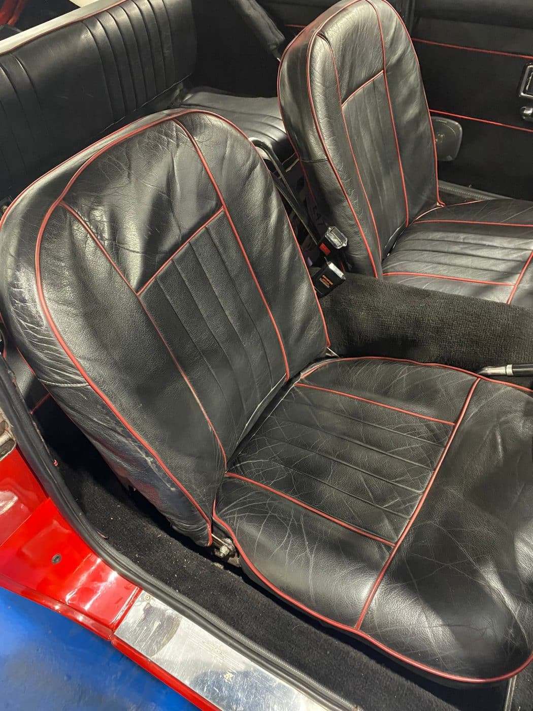 14112022 1968 MGB GT Seat Repair 12 1