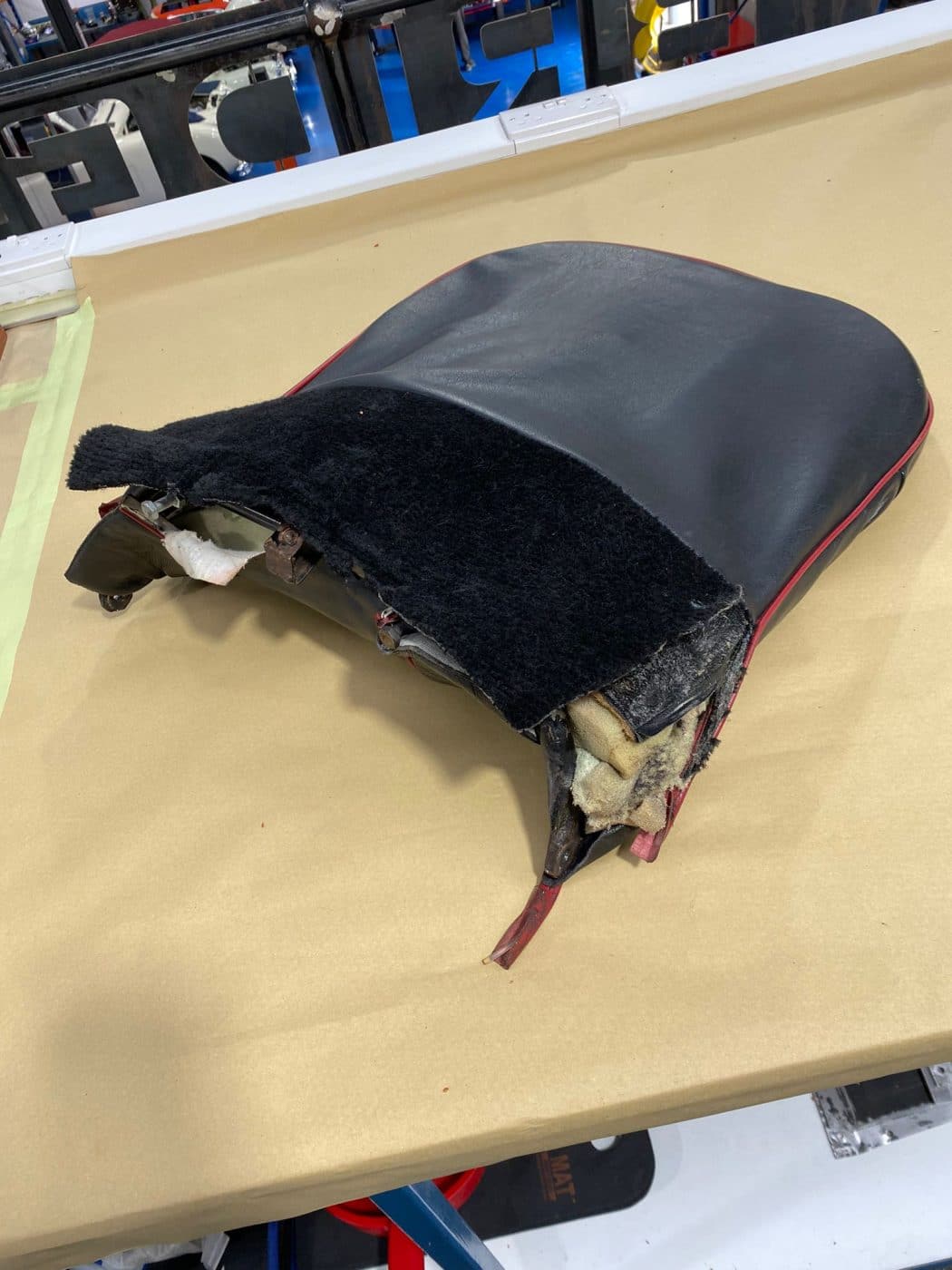 14112022 1968 MGB GT Seat Repair 2 1