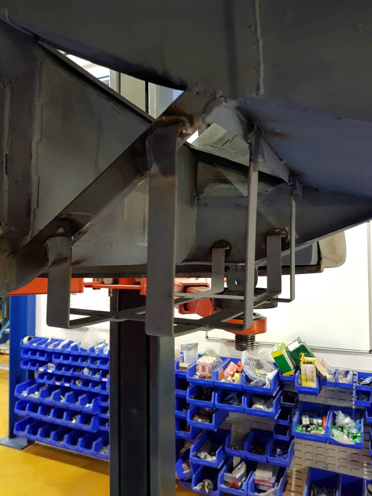 welding our 1959 Jensen 541R