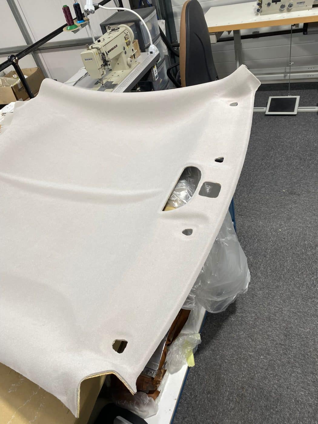 Chrysler Crossfire - new headliner