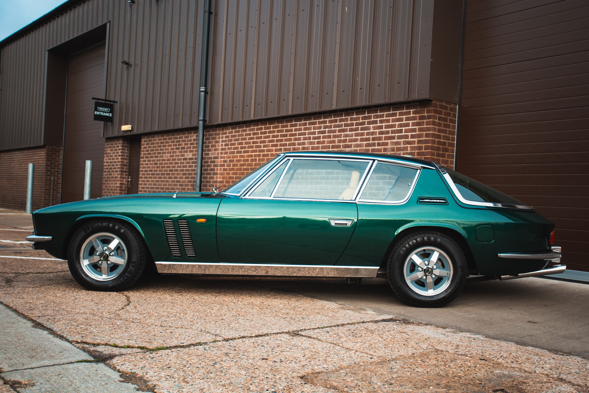 1971 Jensen FF MKII