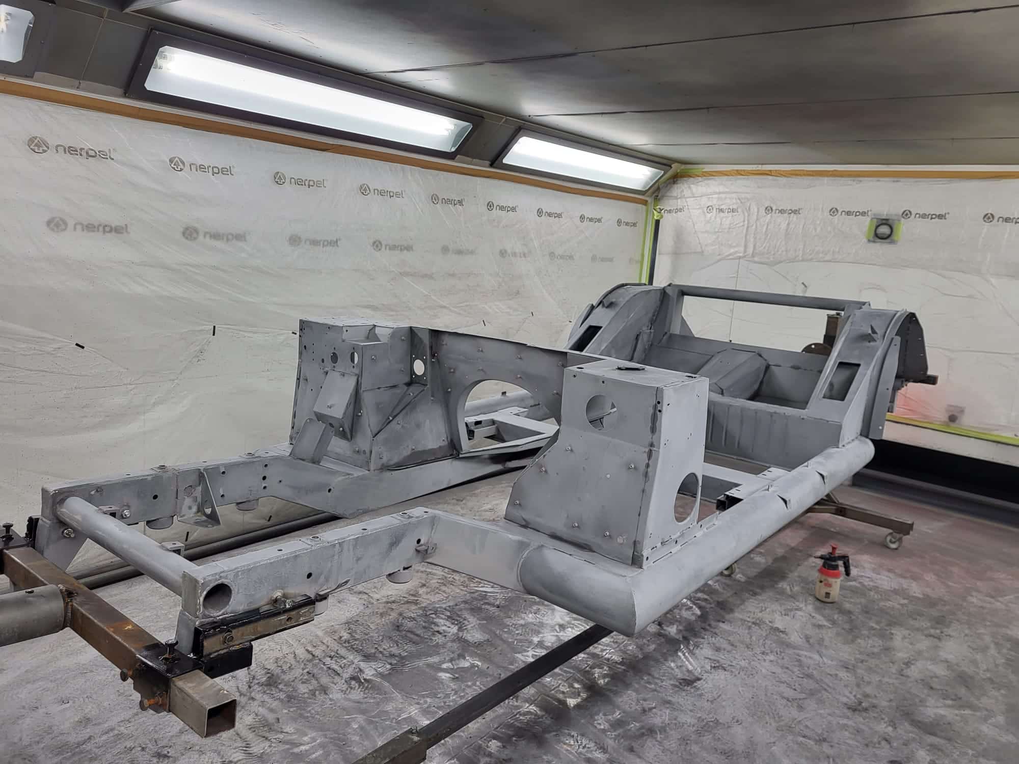 12122022 1959 Jensen 541R Chassis Paint 7 1