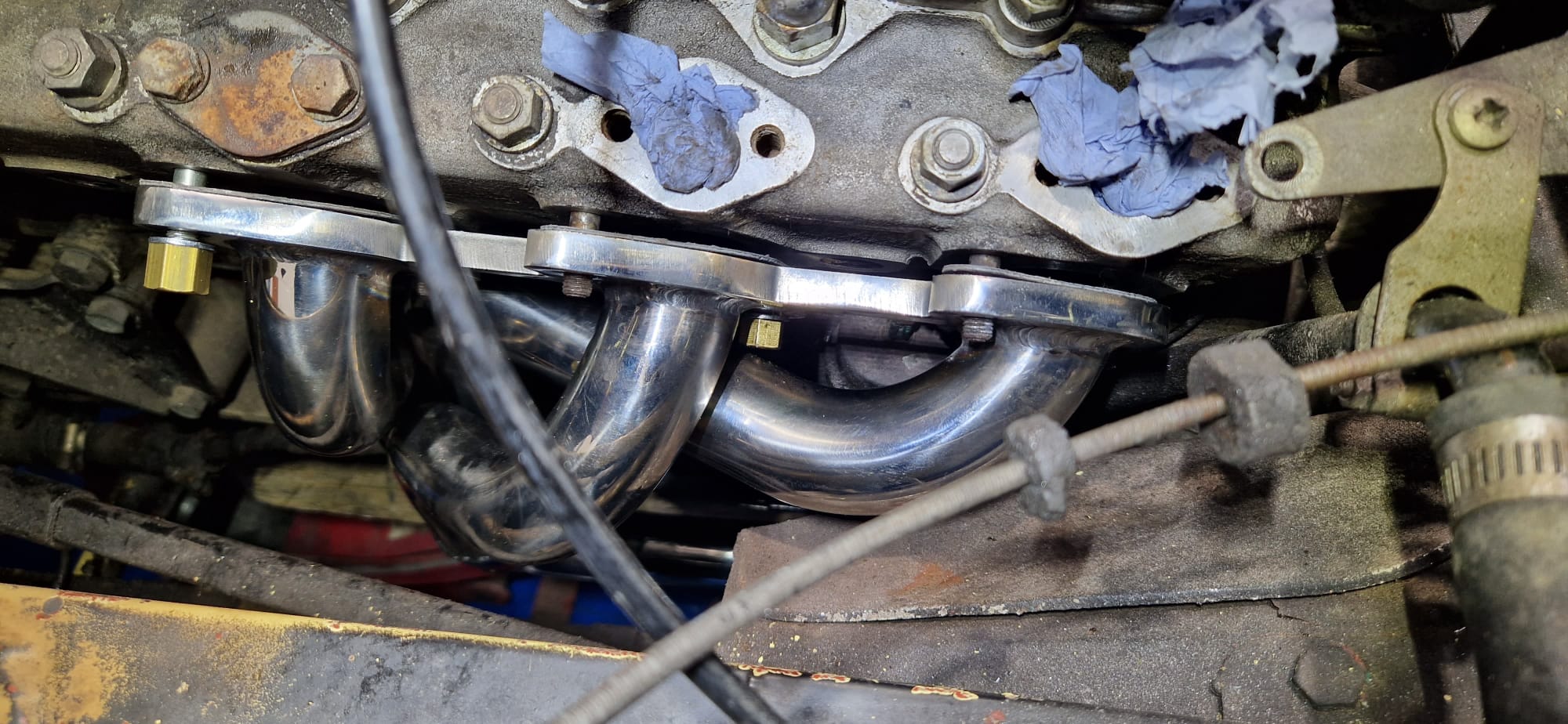 1972 Jaguar E-Type Manifold Replacement