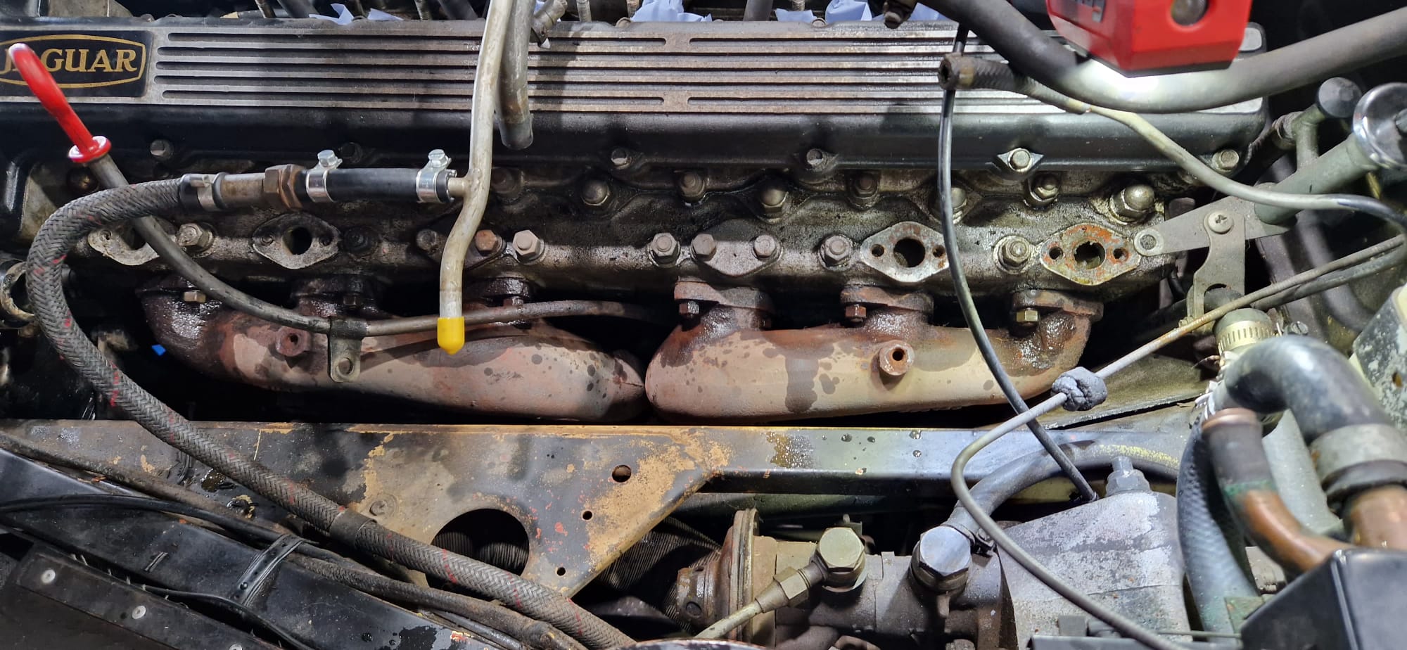 1972 Jaguar E-Type Manifold Strip