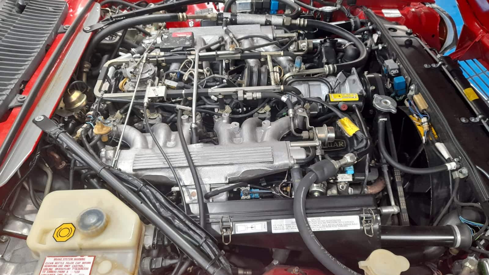 12122022 1988 Jaguar XJS Convertible Rocker Cover Gasket 9 1