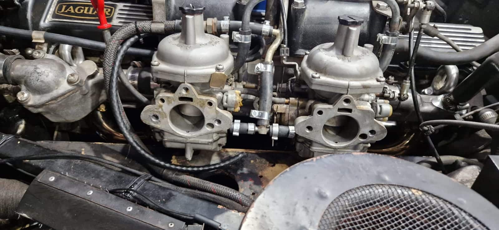 19122022 1972 Jaguar E Type V12 Series 3 Reassembly Carbs Exhaust Blow Needle Valves 3 1