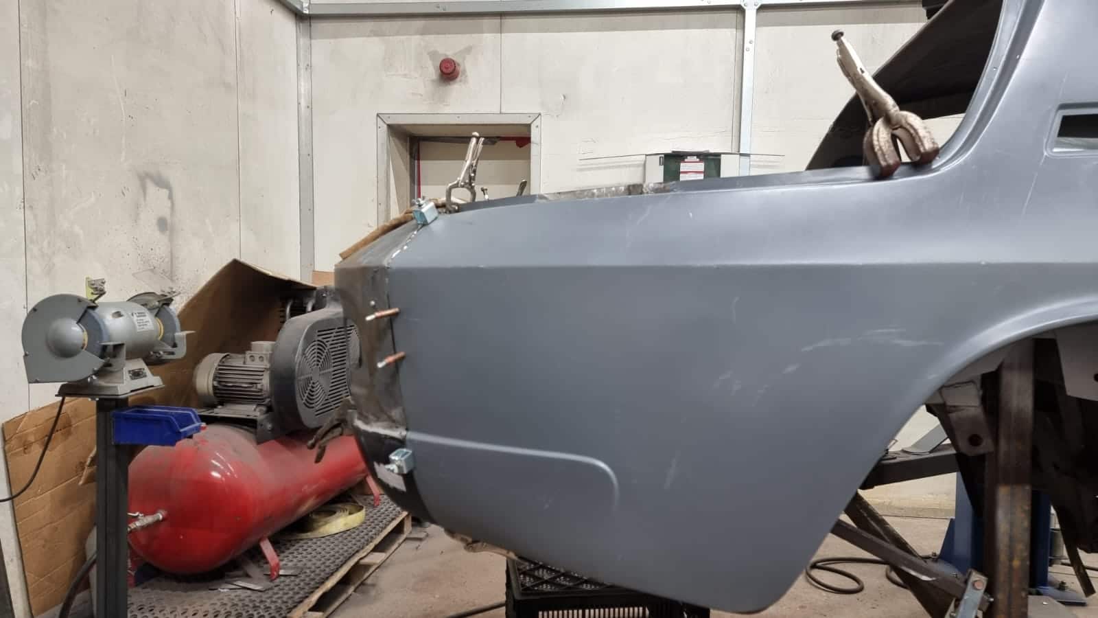 19122022 1975 Jensen Interceptor MK3 Metalwork 2 1