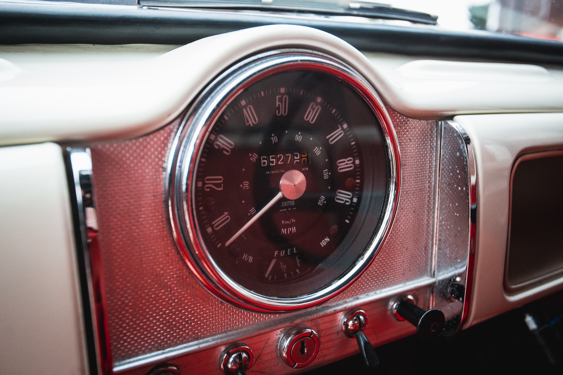 1969 Morris Minor 1000 18 1