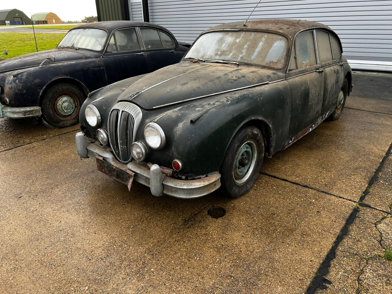 22122022 1964 Daimler V8 250 11 1