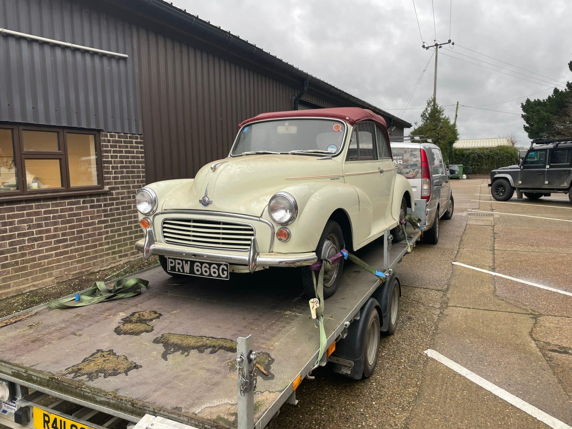 18012023 1969 Morris Minor Pick up and Arrival 3 1