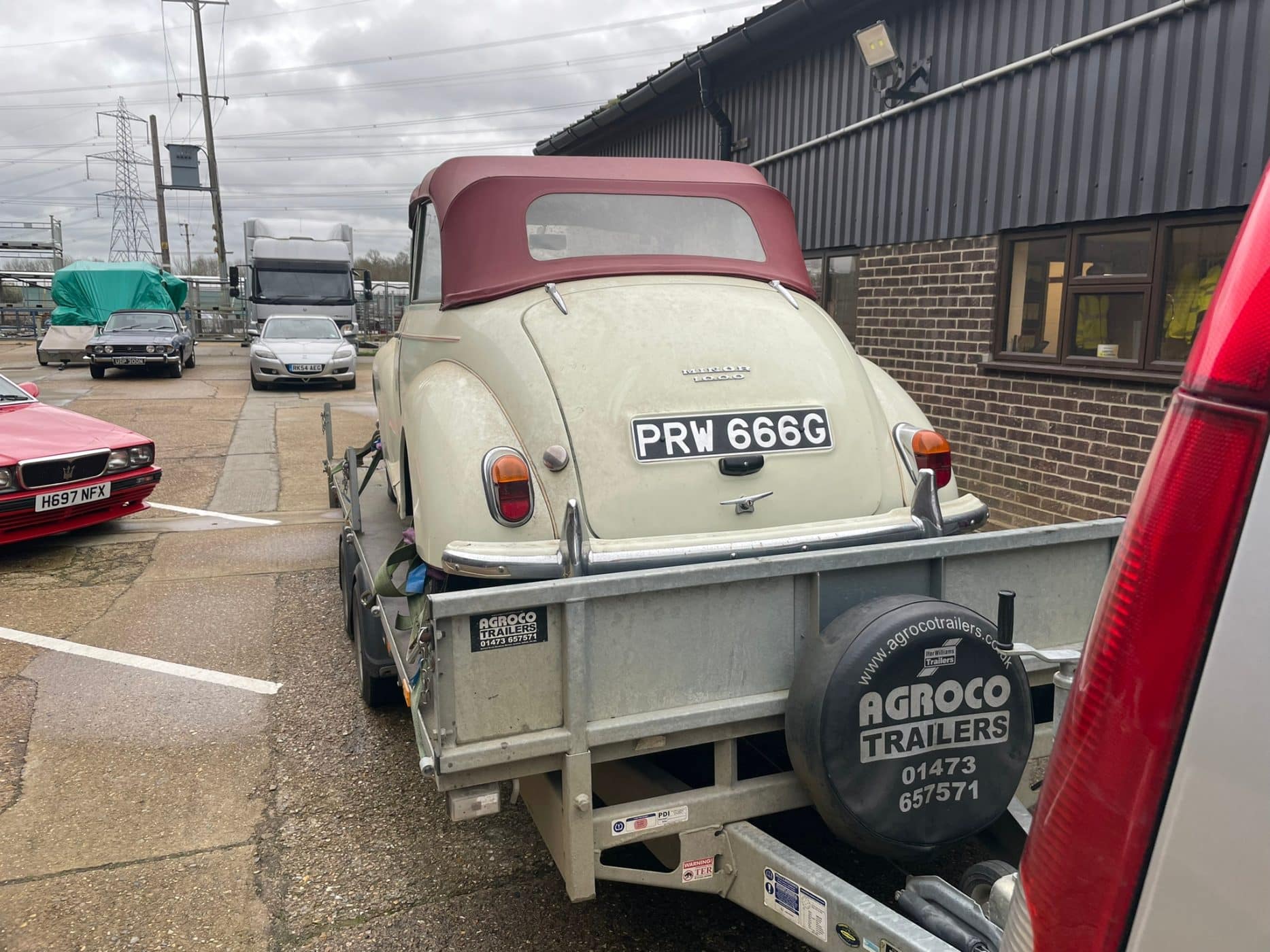 18012023 1969 Morris Minor Pick up and Arrival 5 1