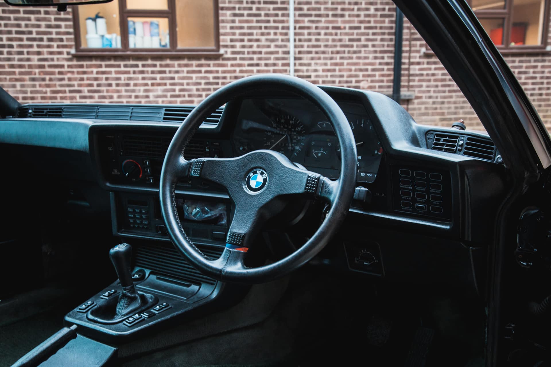 1987 BMW 635CSI Arrival 12 1