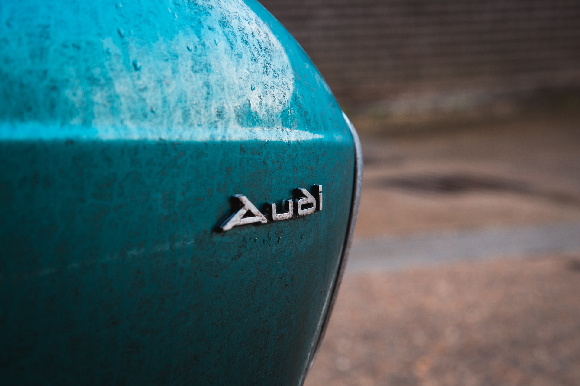 Audi 100 coupe S Arriving 10 1