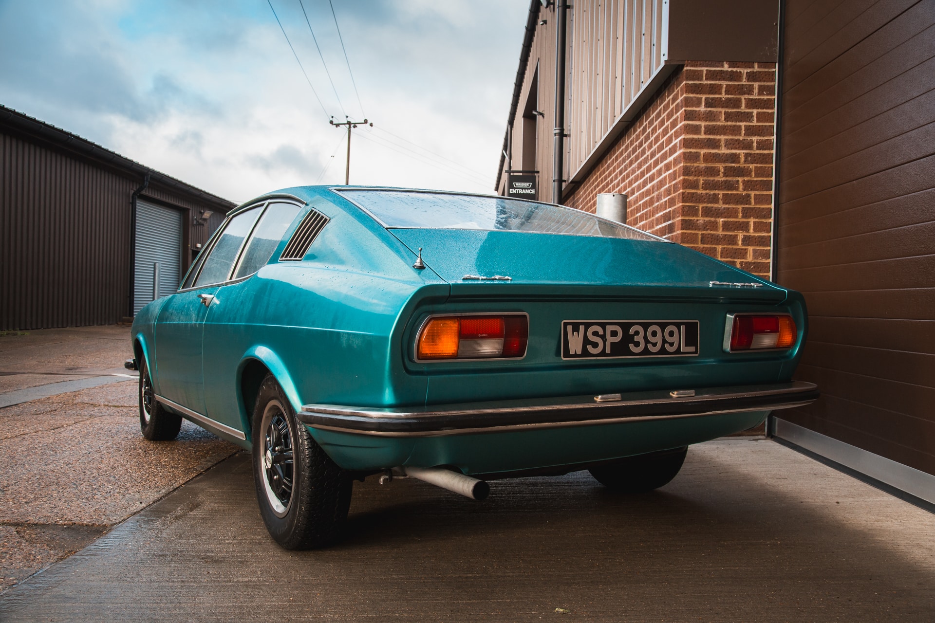 Audi 100 coupe S Arriving 15 1