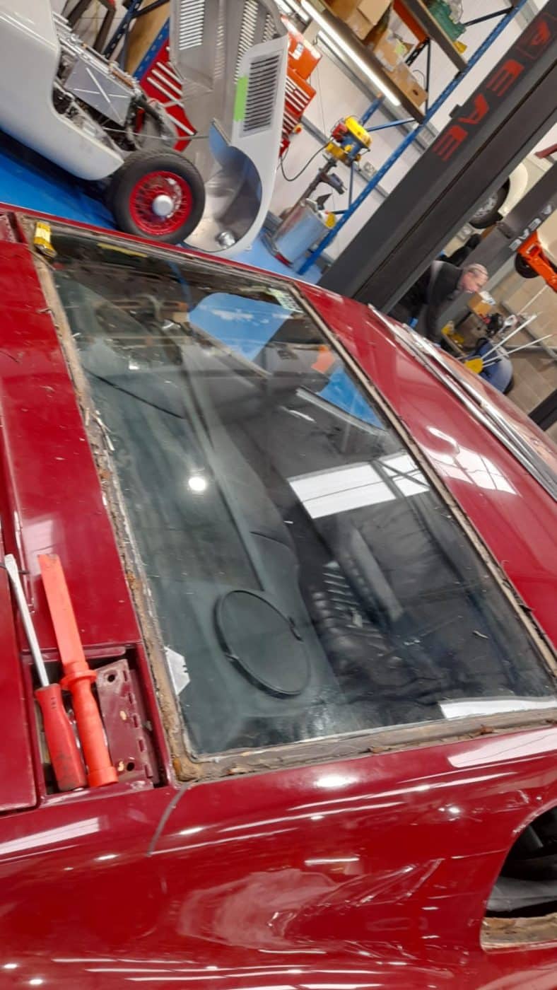06022023 1986 Aston Martin AMV8 Stripp For Paint 29 1