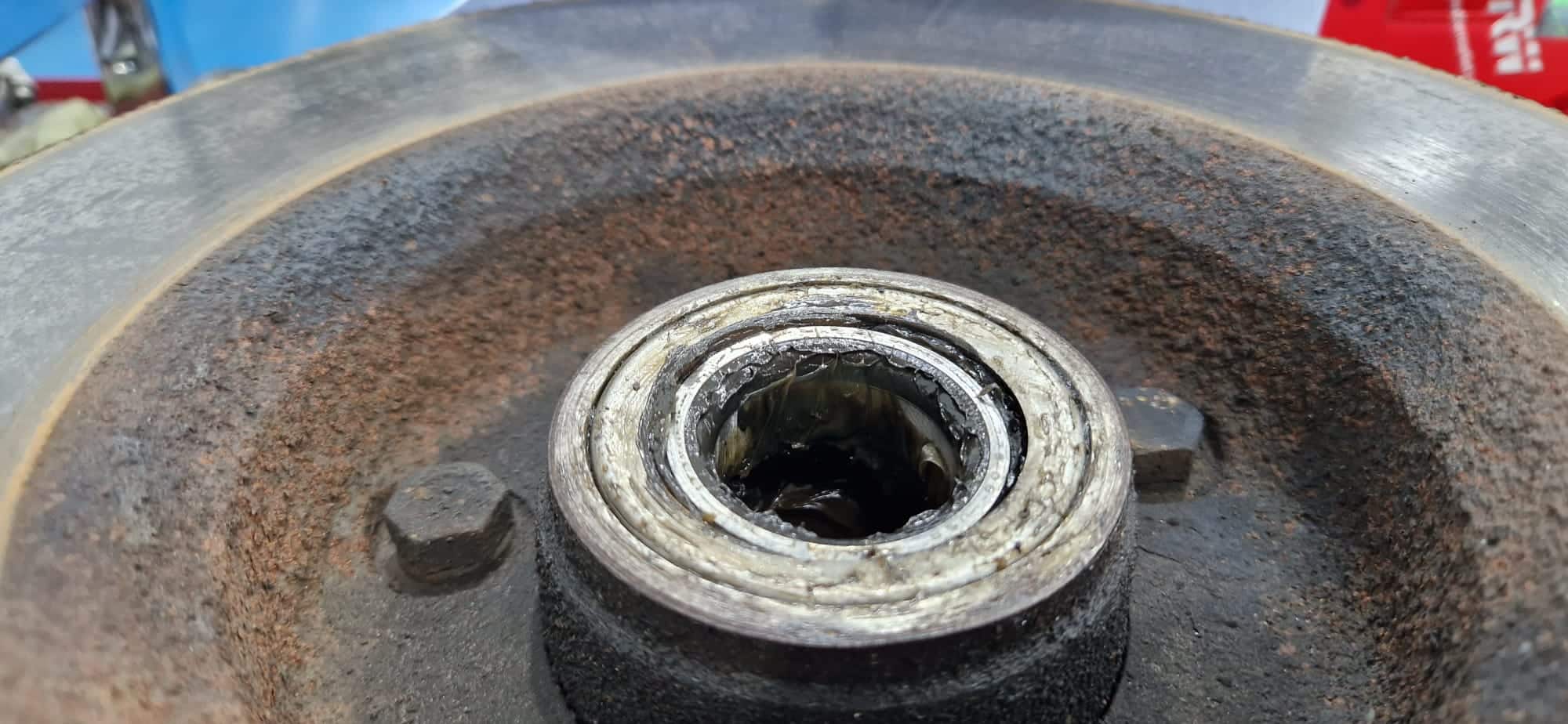 15022023 1970 Jensen Interceptor Bearings 3 1