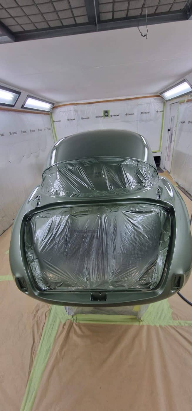 20022023 1959 Jensen 541R Paint and Polish 12 1