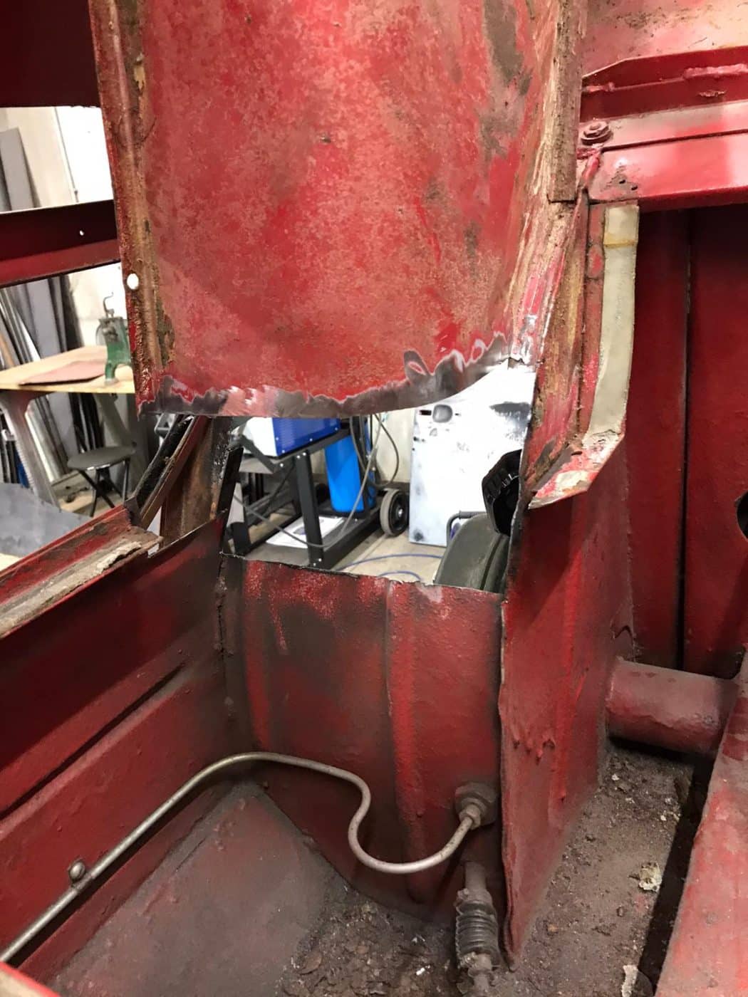 20022023 1964 Amphicar 7 70 Repairs For Paint 36 1