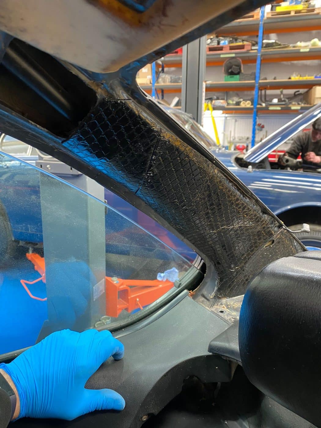 20022023 1987 BMW 635 CSI New Headliner 9 1