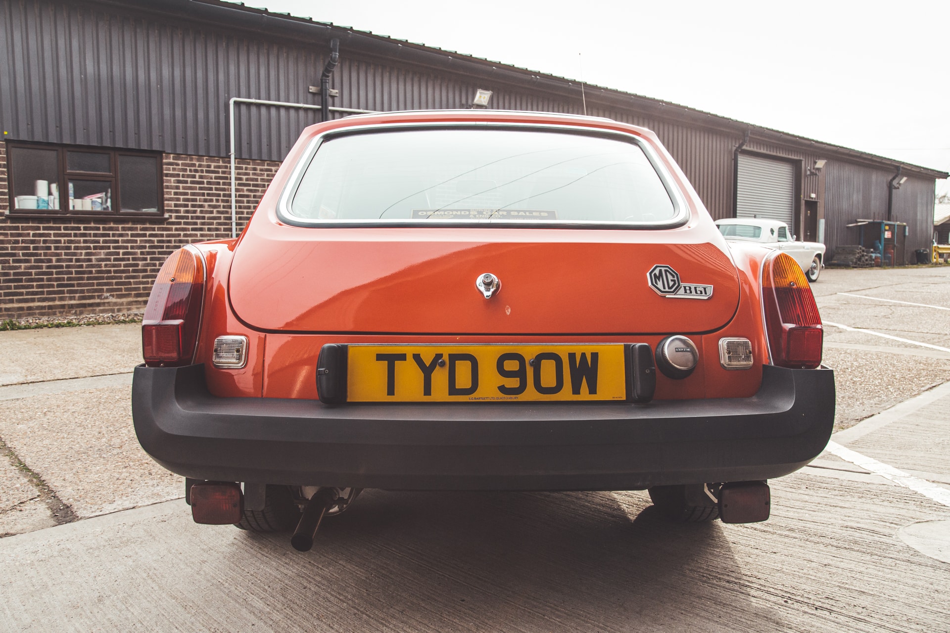230323 1980 MGB GT Blaze Orange Arrival 5 1