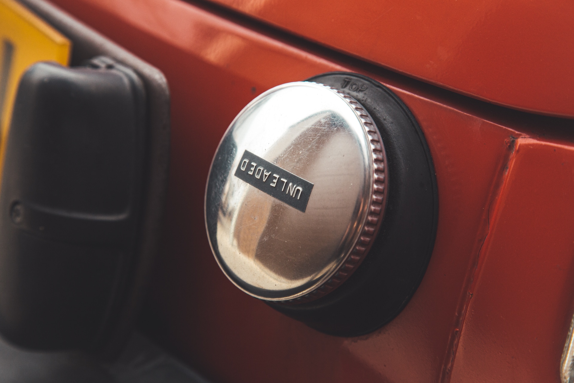230323 1980 MGB GT Blaze Orange Arrival 6 1