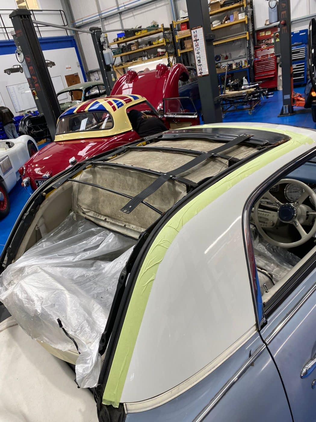 21042023 1990 Nissan Figaro New Roof 15 1