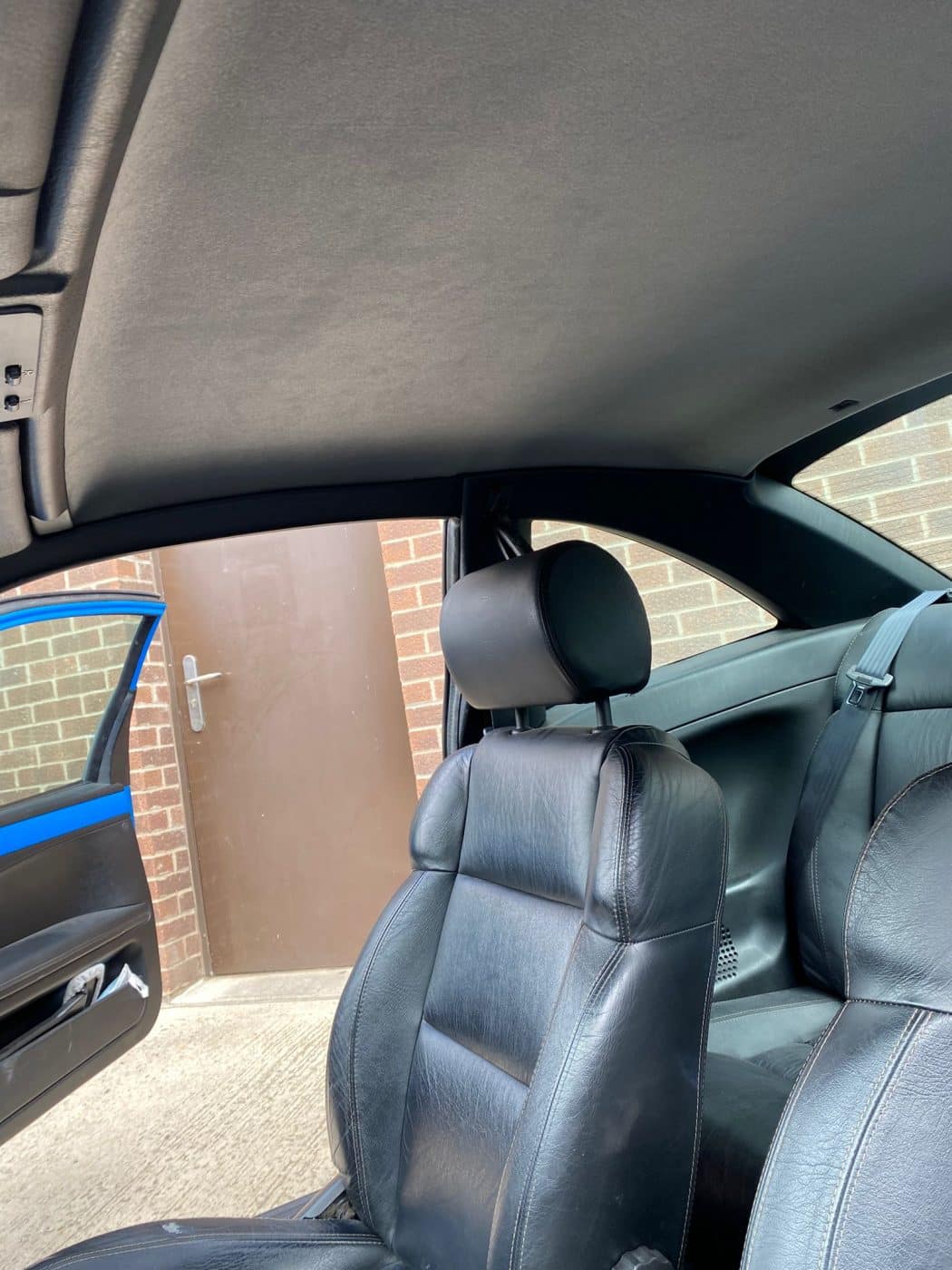 02052023 1997 Fiat 20V Turbo Finshing Headliner 2 1