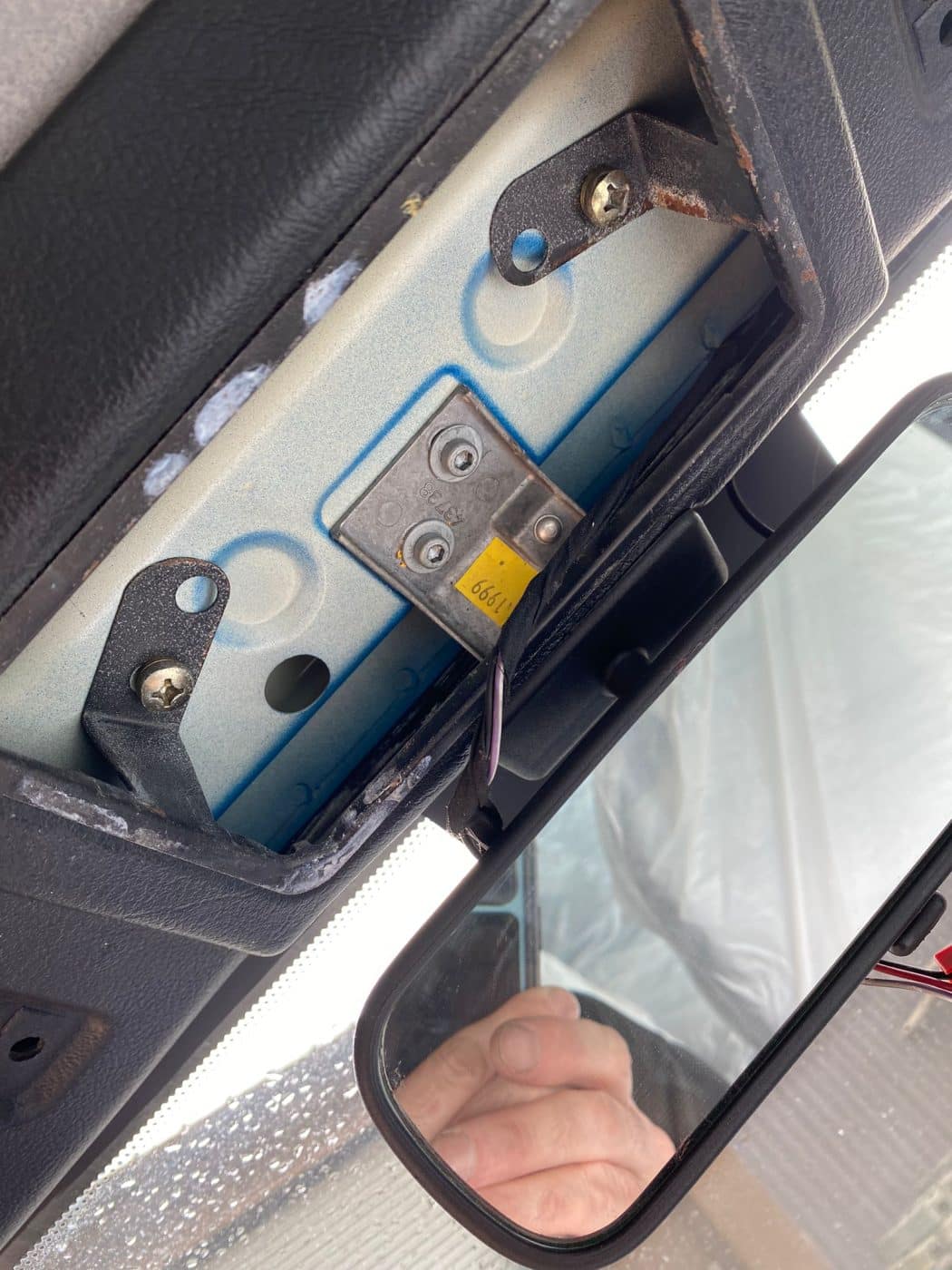 02052023 1997 Fiat Coupe Headliner repair 13 1