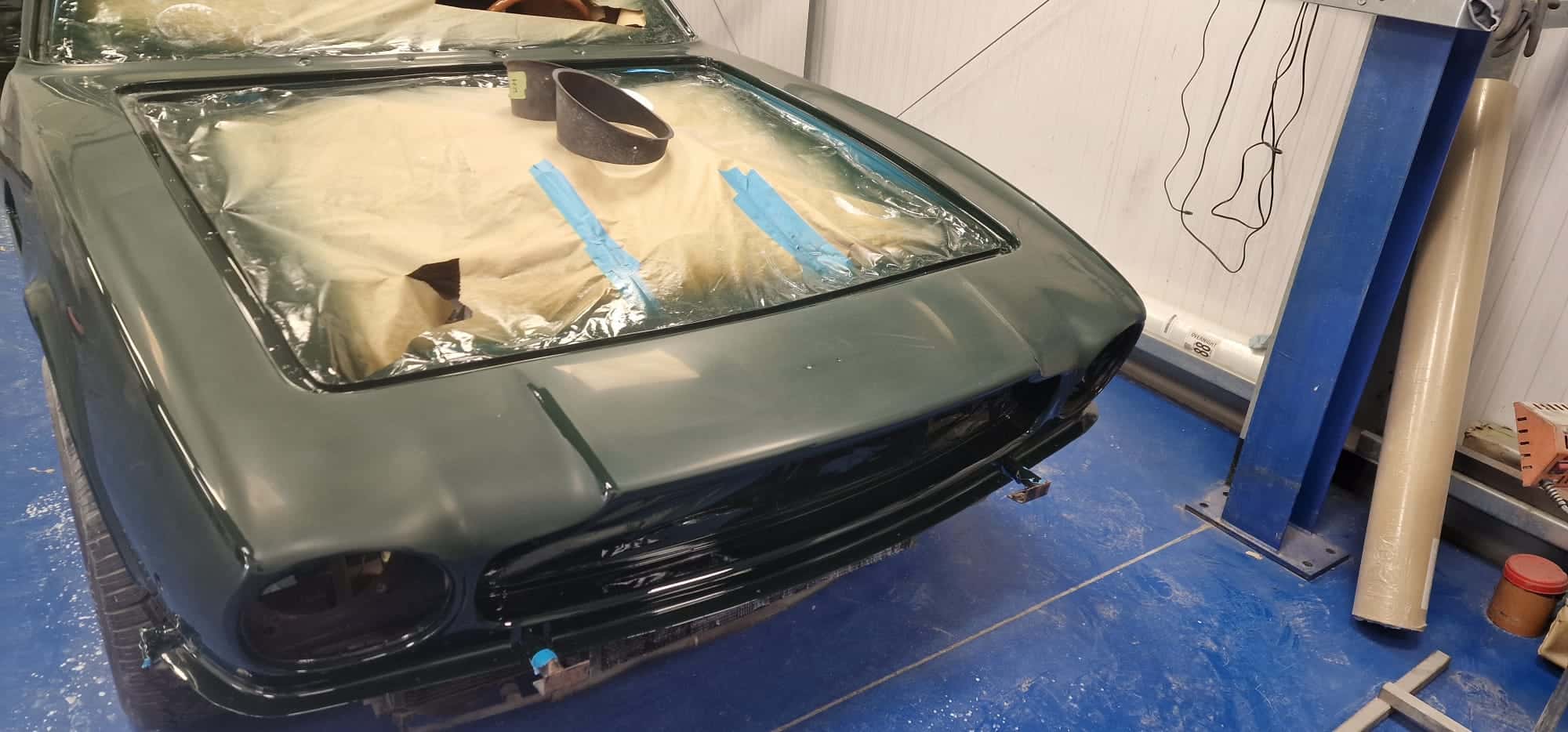 10052023 1976 Aston Martin AMV8 flat and polish 6 1