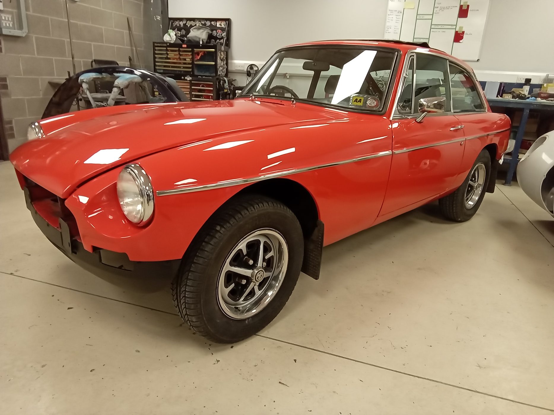 30052023 1980 MGB GT Paint 14