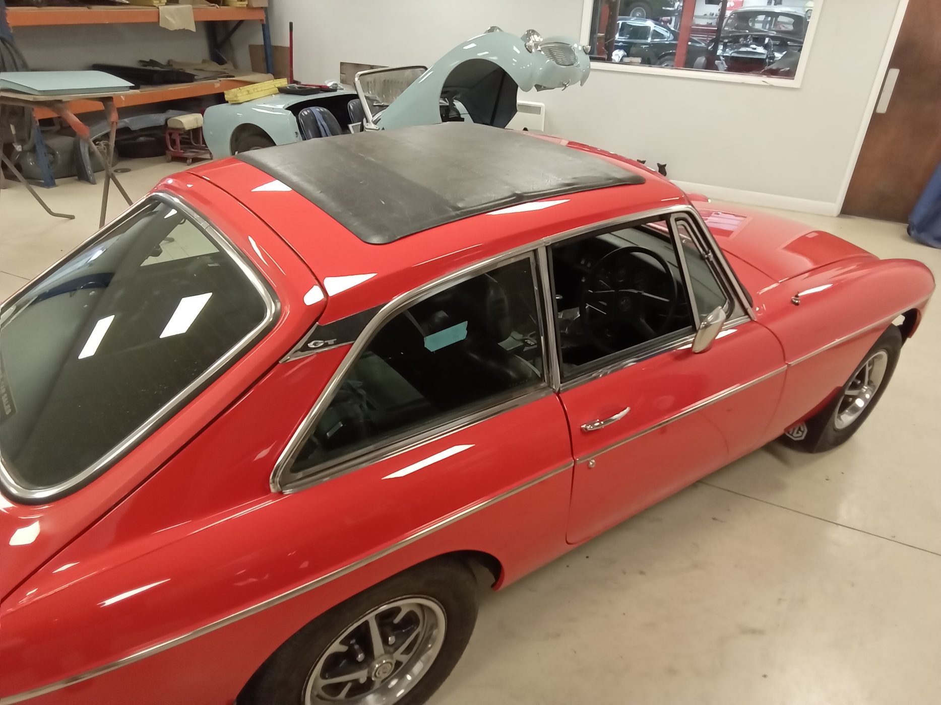 30052023 1980 MGB GT Paint 18