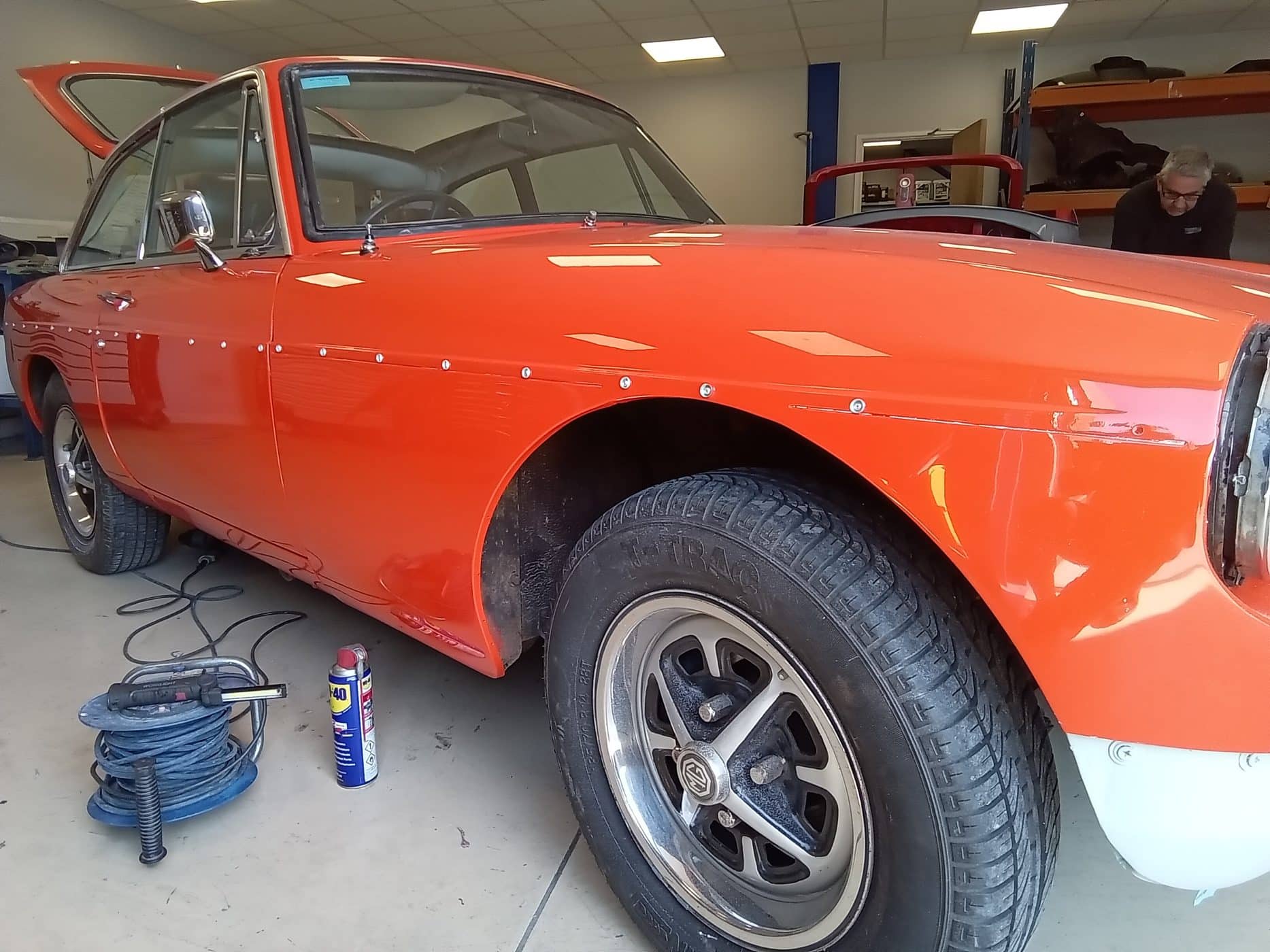 30052023 1980 MGB GT Paint 4 2