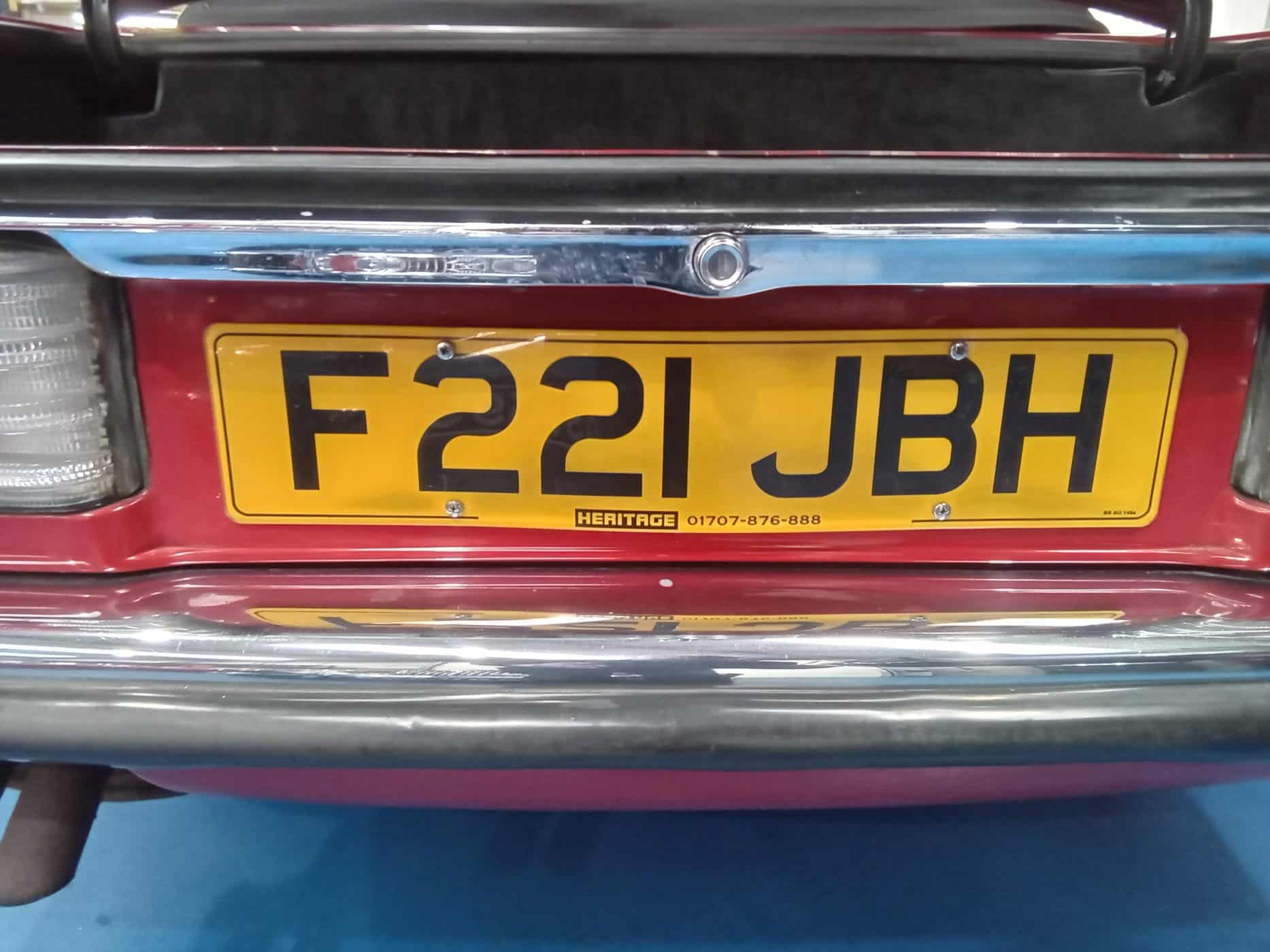 06062023 1988 Mercedes 420SL immobiliser rivnut and bumper rubber 8 1