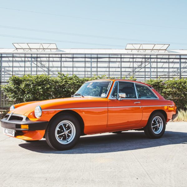 160623 1978 MGB GT Blaze Orange Final Photoshoot 16