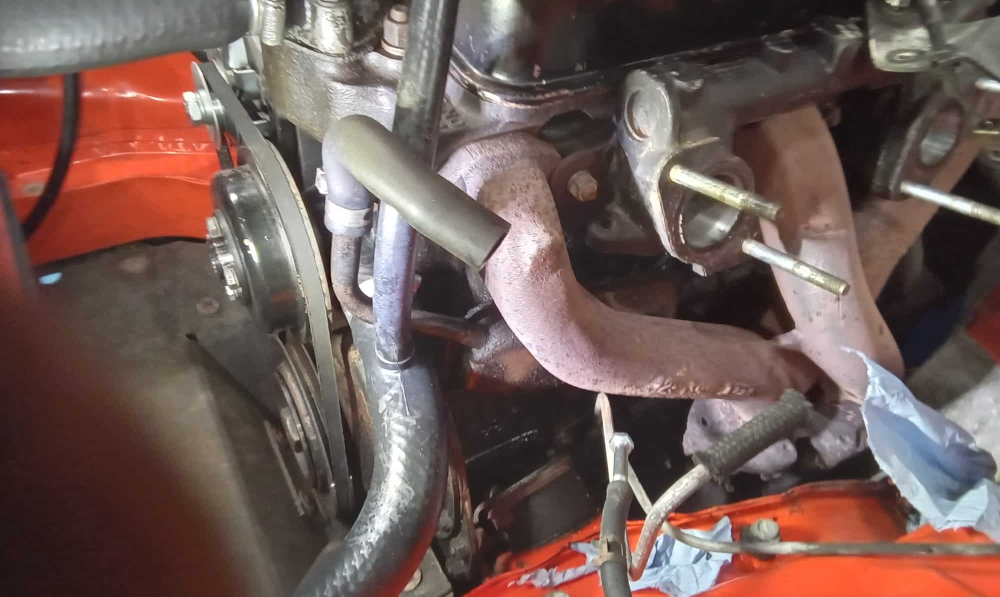 26062023 1980 MGB GT ignition switch and carbs 14 1