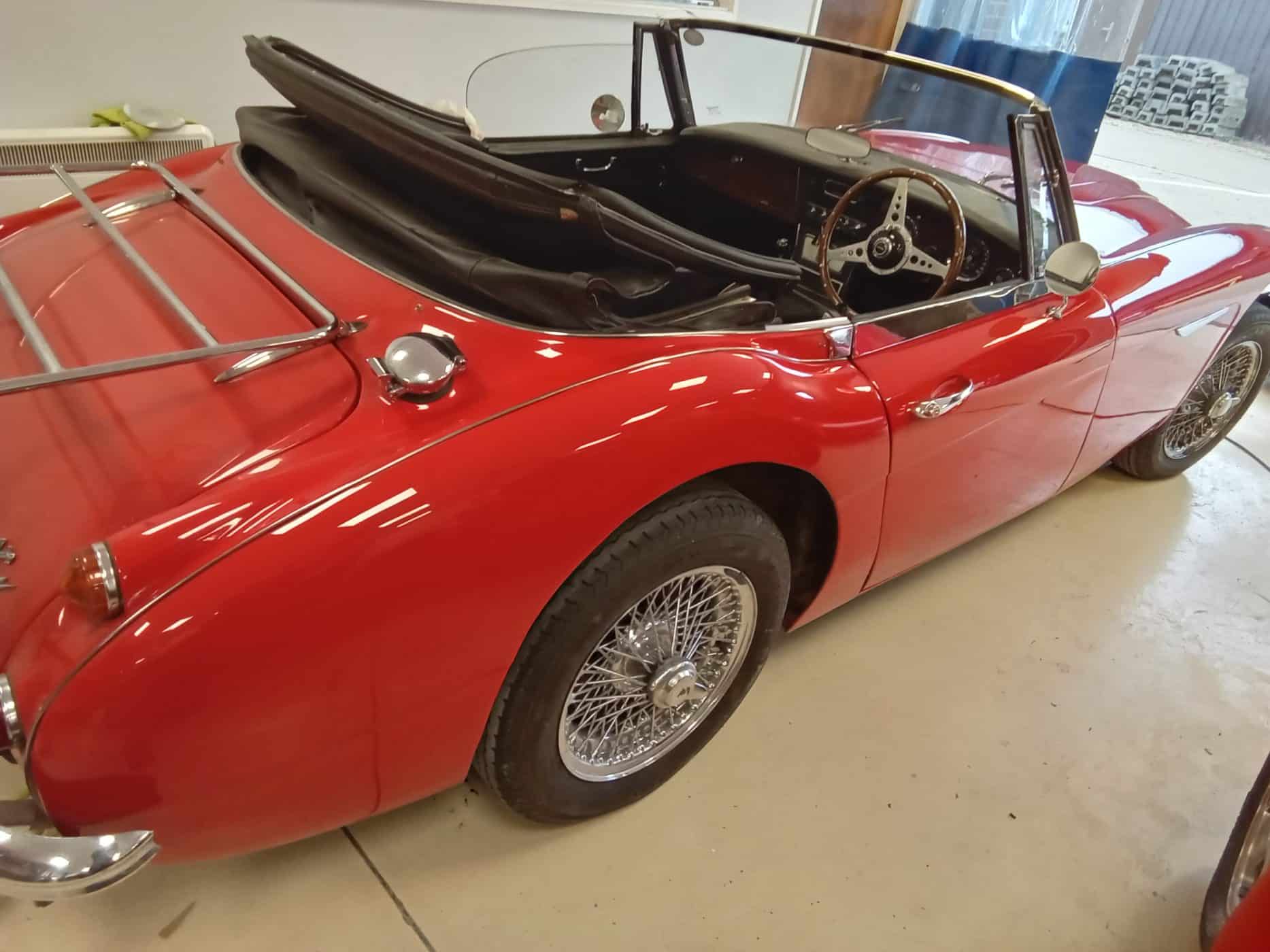 05072023 1967 Austin Healey 3000 flat and polish 1 1