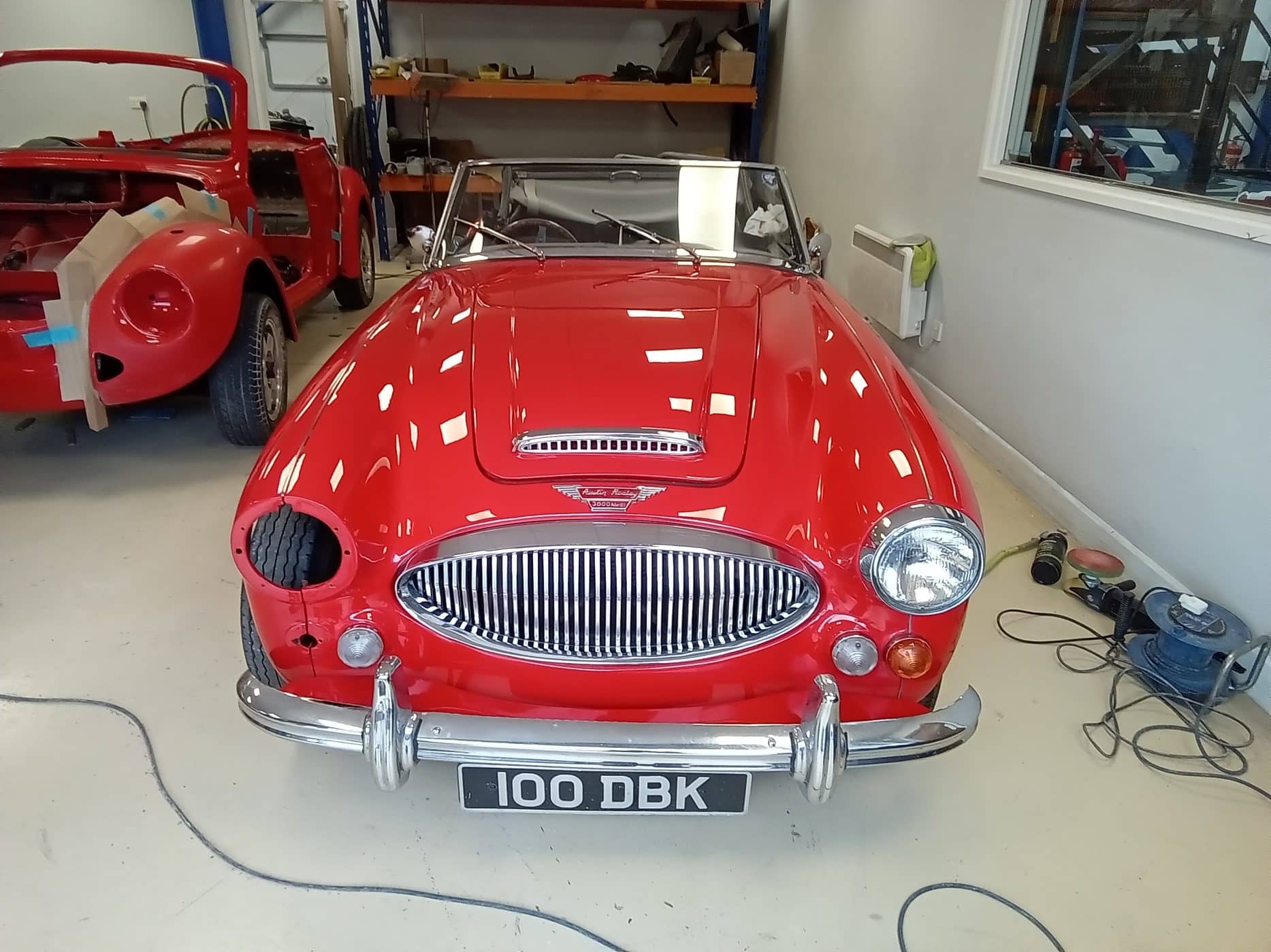 05072023 1967 Austin Healey 3000 flat and polish 3 1