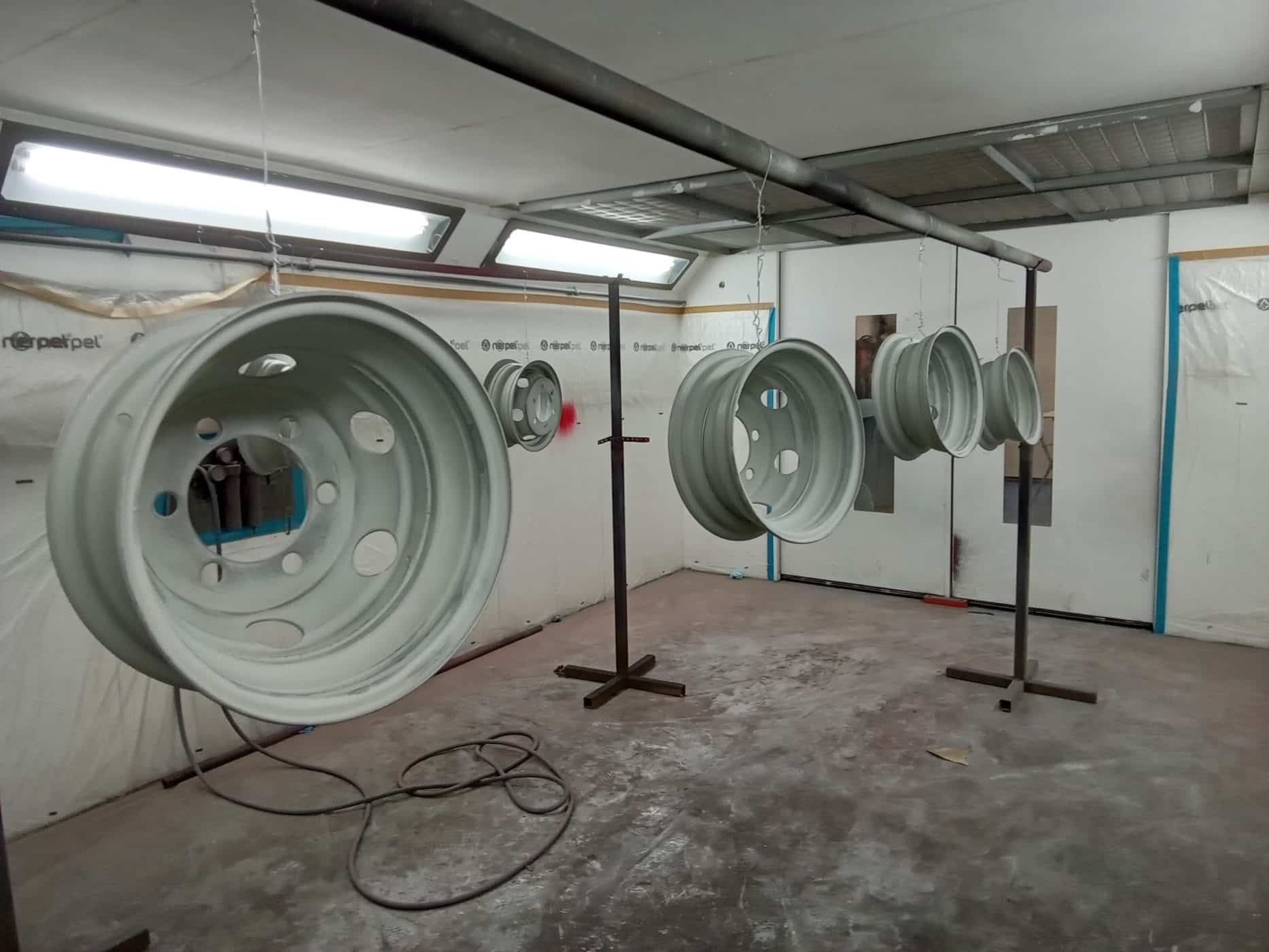 04082023 Ford Transit MKII Tipper Wheels in Primer 4 1