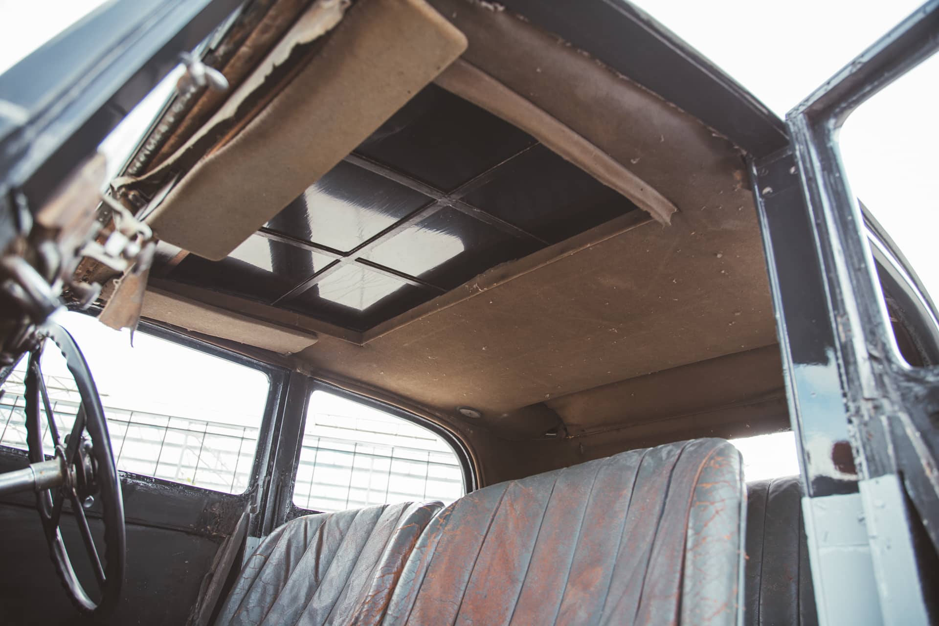 070823 1935 Bentley Van Den Plas Saloon Sales Photos 74 1