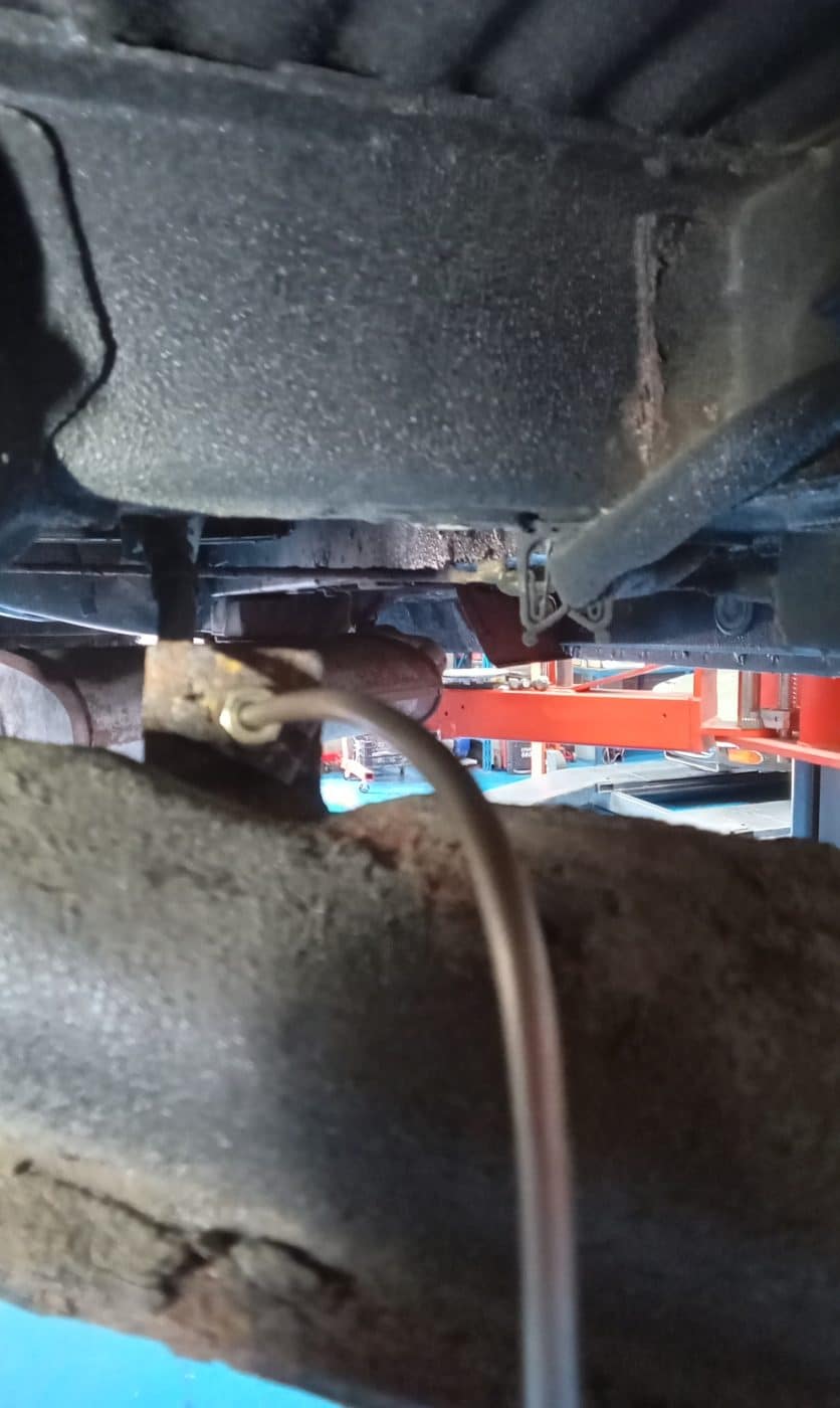 09082023 1991 Volkswagen Transporter T4 service 10 1