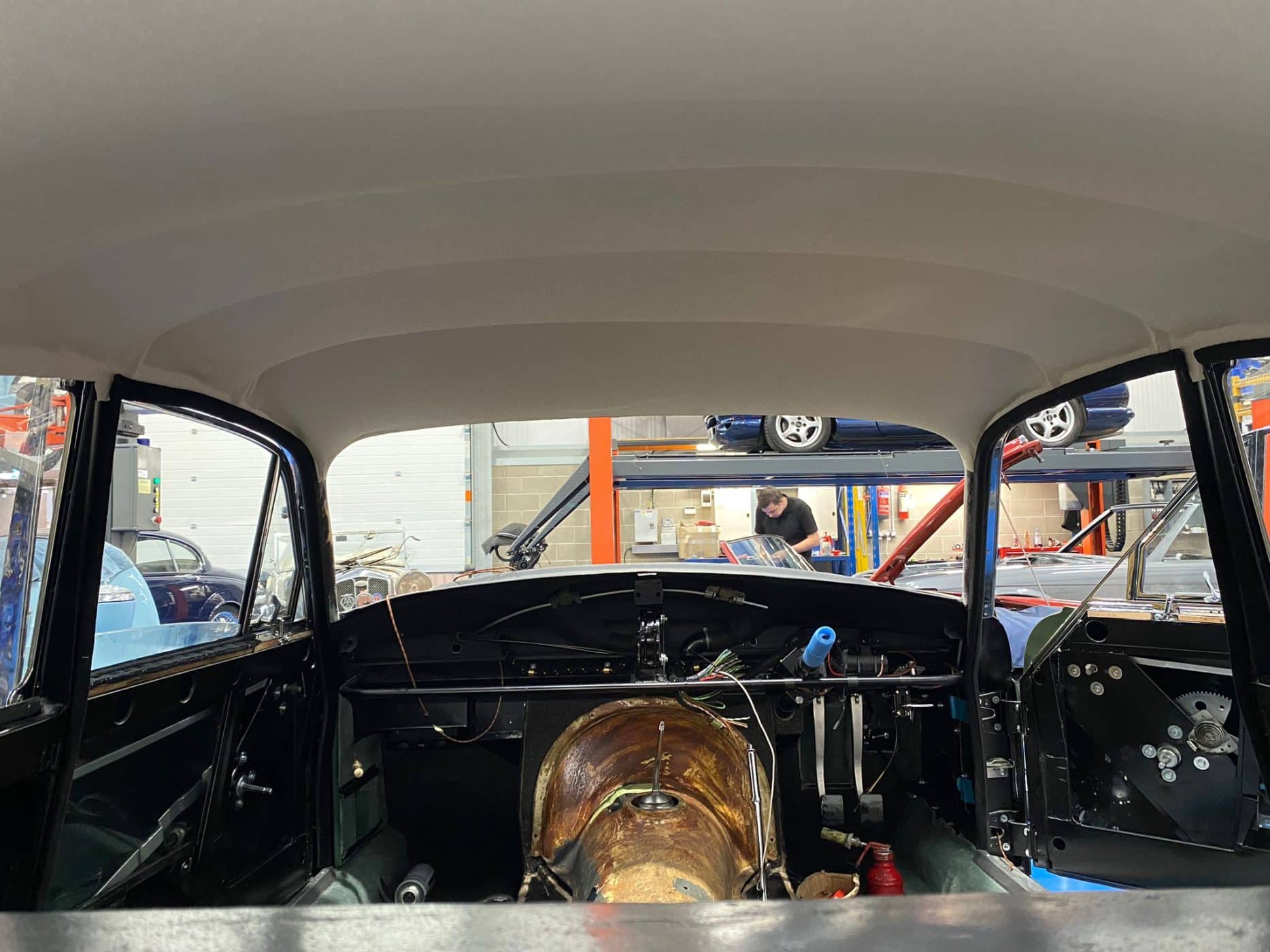 23082023 1959 Jensen 541R Interior Progress 40 1