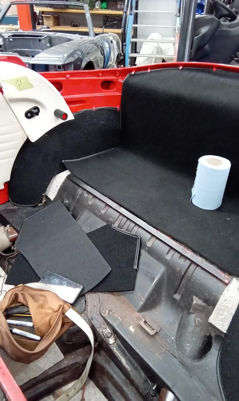 30082023 1974 Volkswagen Beetle interior going back in 17 1
