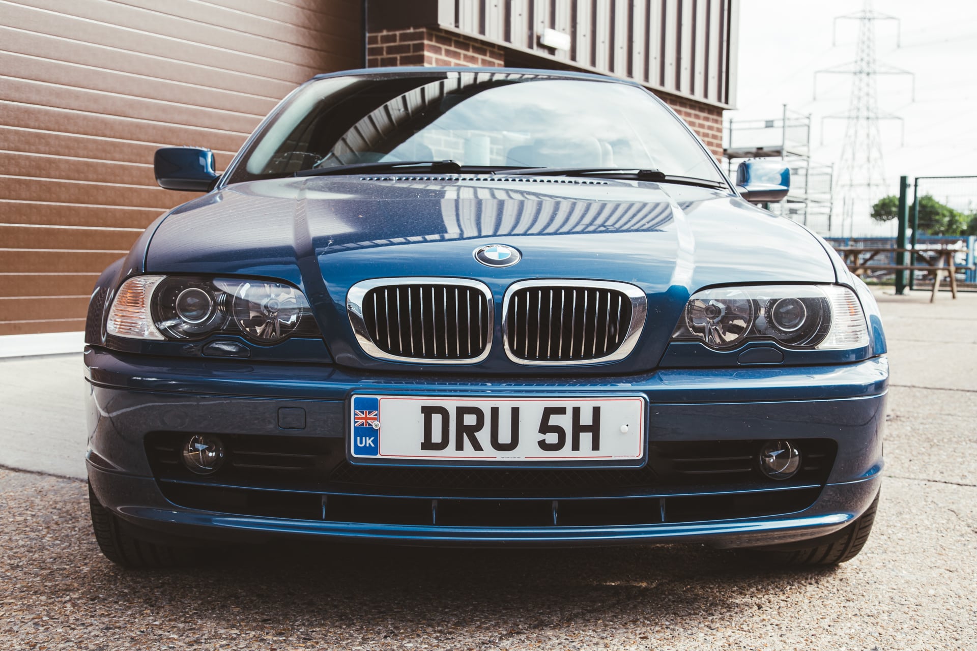 120923 2001 BMW 325i 1 1