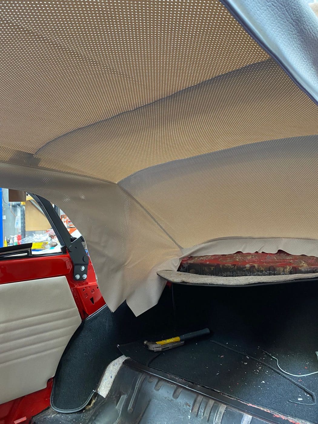 15092023 1974 Volkswagen Beetle headliner 7 1